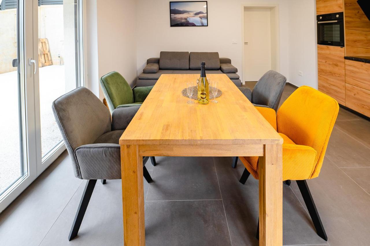 Apartments Luxury Ad ゴレンスカ地方 エクステリア 写真